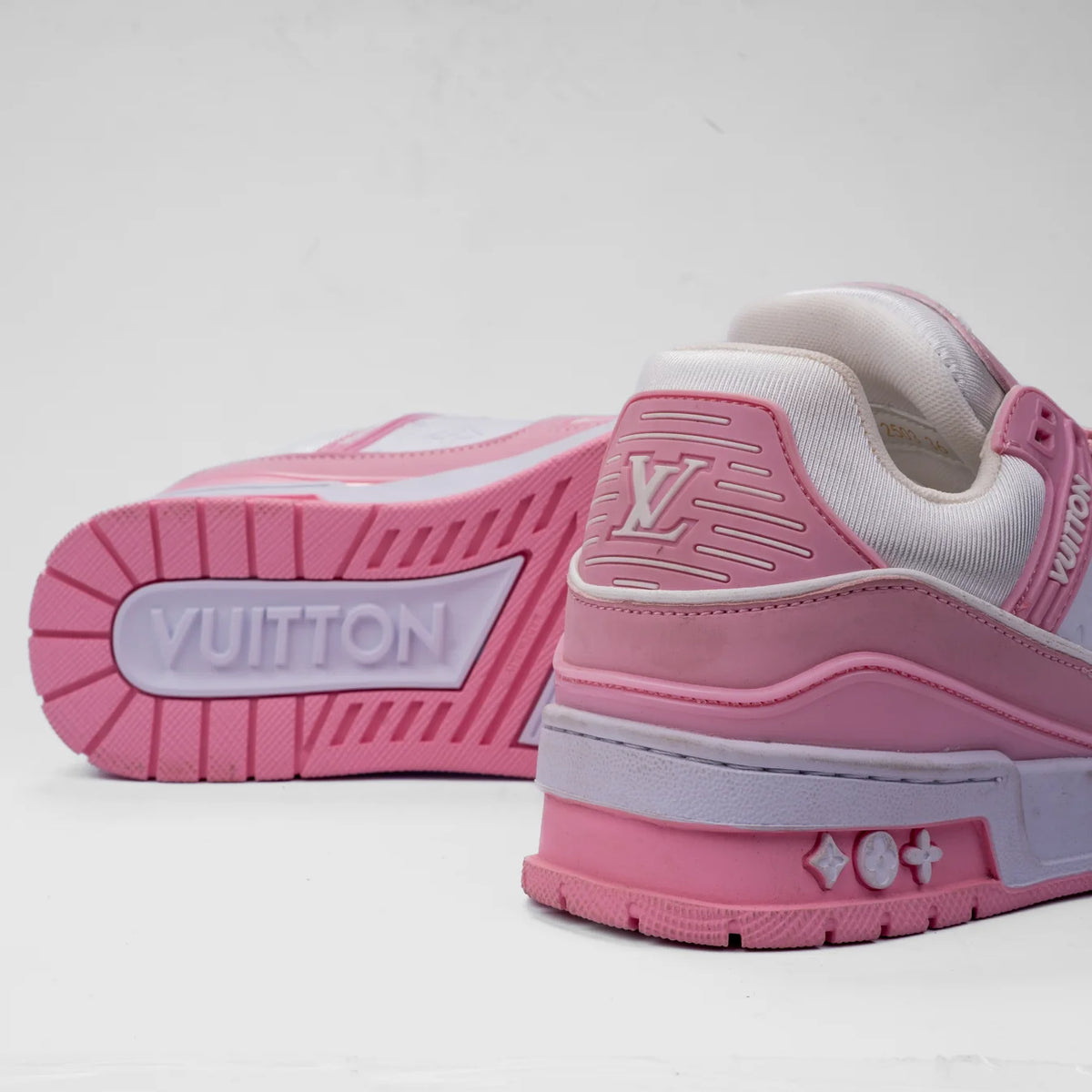 Premium LV Trainer (Pink)