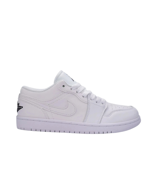 Air Jordan 1 Low Classic Sneakers