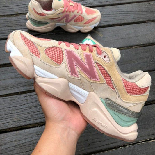New Balance 9060 (Pink)